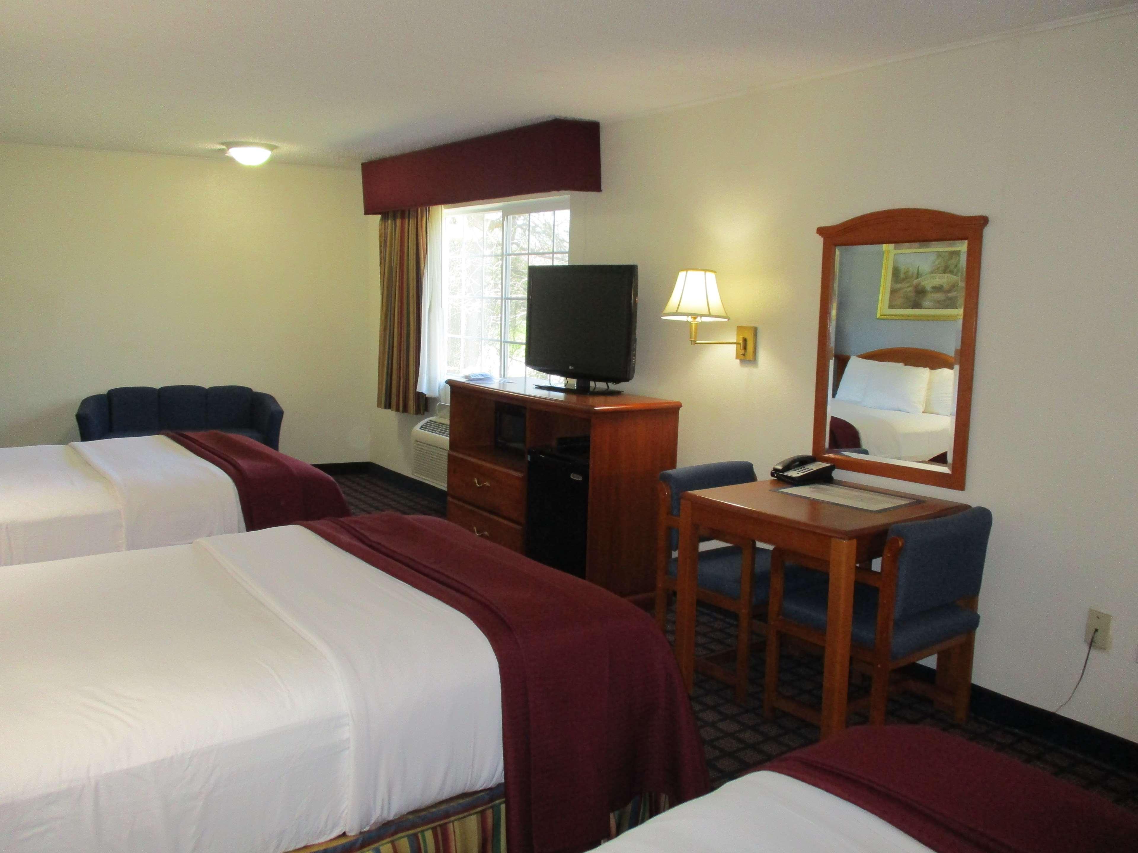 Best Western Palestine Inn Buitenkant foto