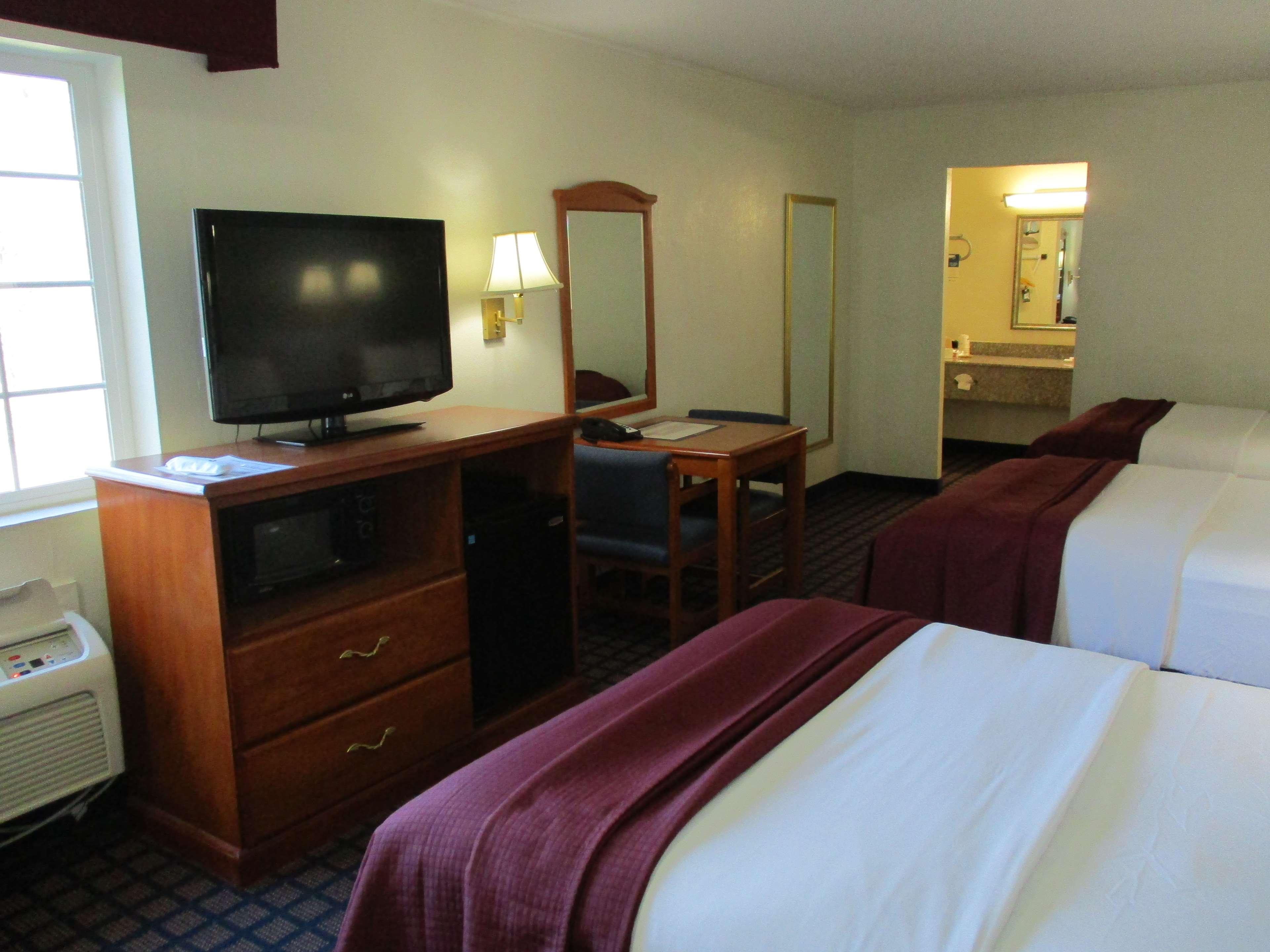Best Western Palestine Inn Buitenkant foto